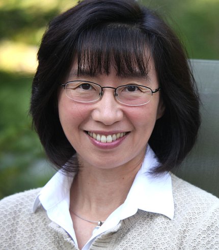 Dr. Jeannie Lee