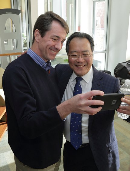 Ma takes a selfie with Austin