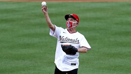 Fauci throws a wild pitch