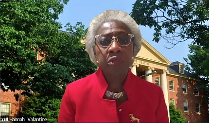 Dr. Valantine speaks on video.