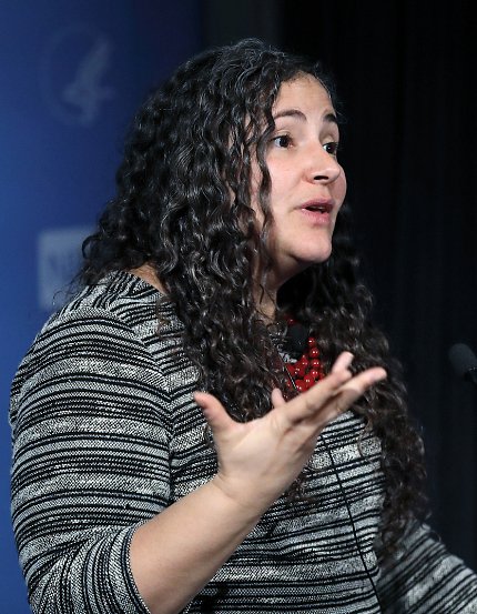 Santos talks with open hand