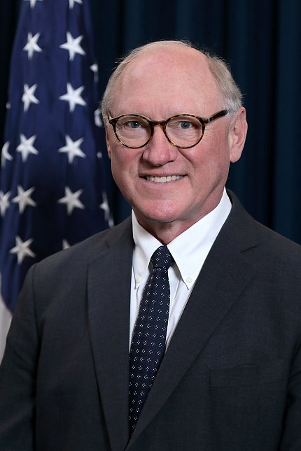 Dr. Anderson headshot