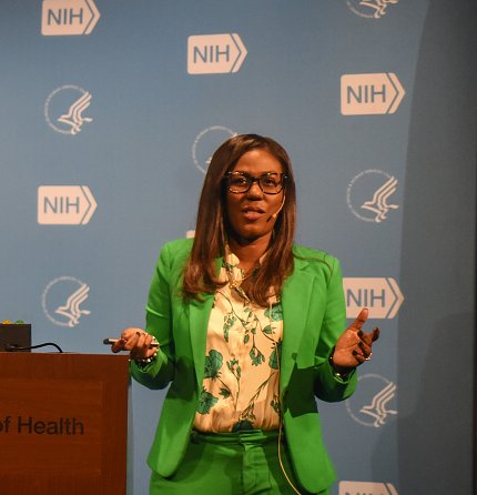 Dr. Paule Joseph