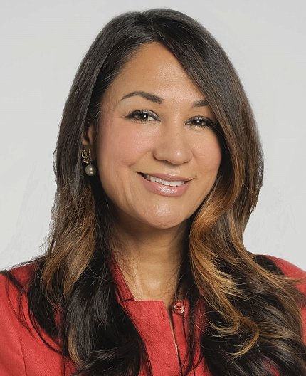 Head shot of Dr. Reena Mehra