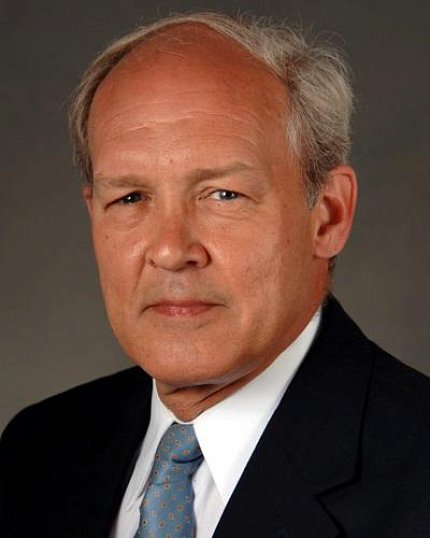  Dr. Hugh Auchincloss