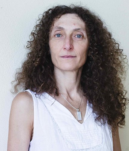 Dr. Puri Lopez-Garcia