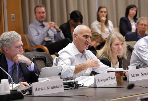 Dr. Slaoui speaks at meeting.