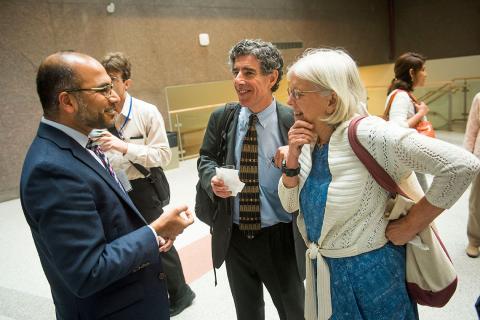 Ali chats with Davidson and Briggs.