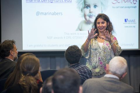 Dr. Bers speaks to audience.