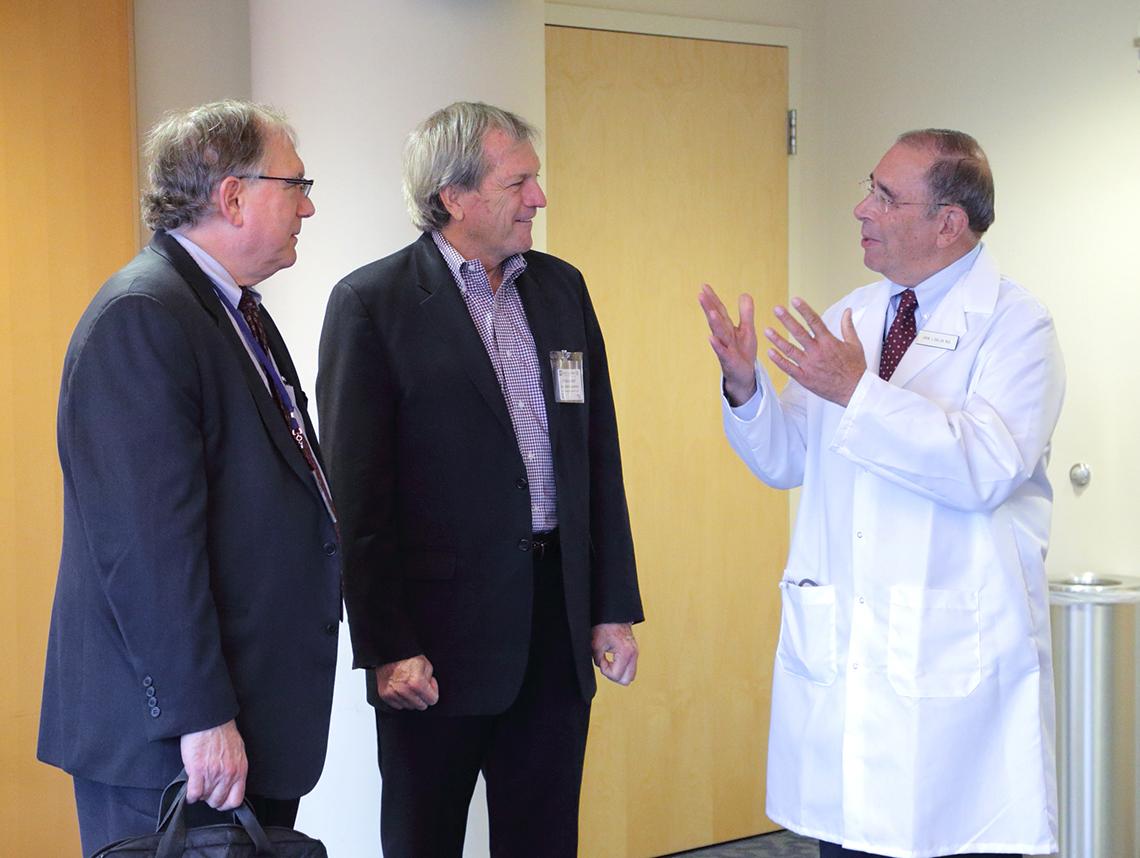 DeSaulnier meets with NIH staff