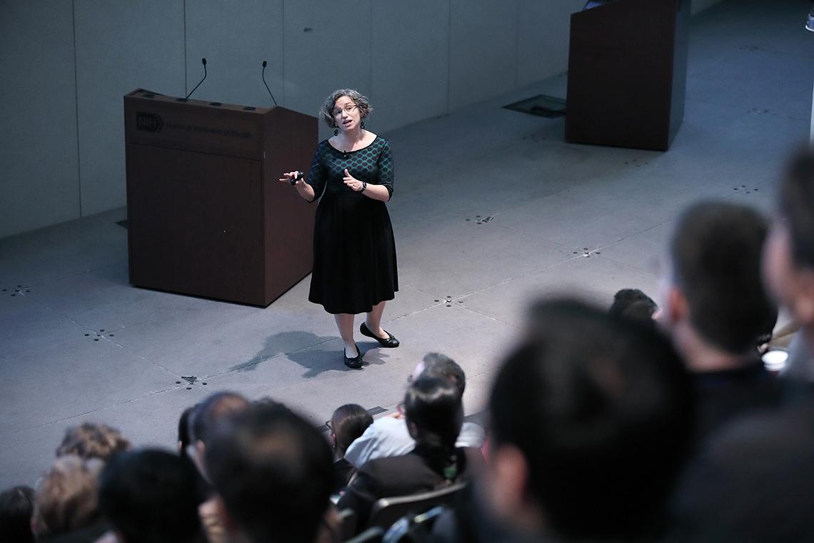 Dr. Pobiner speaks to the crowd.