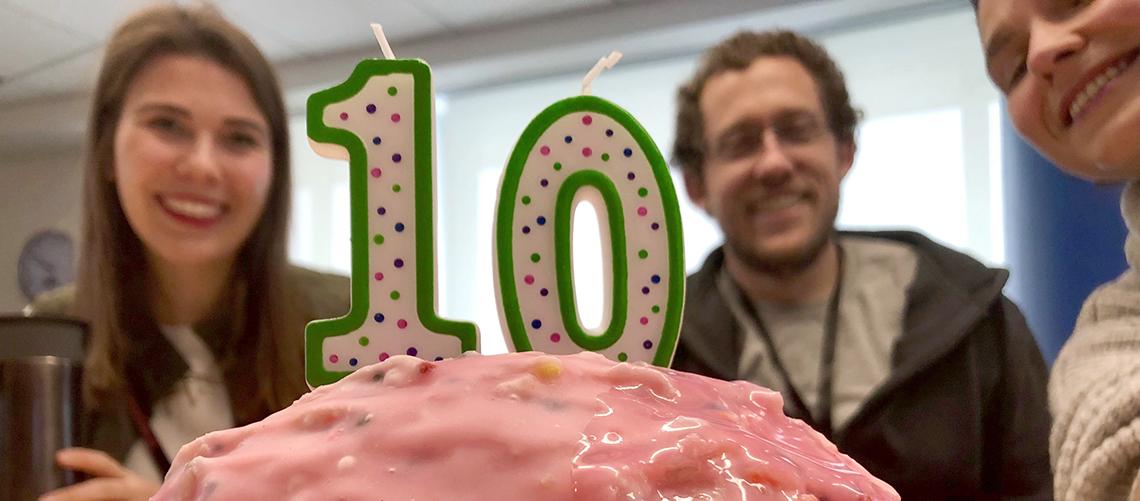 McGavern’s labmates with brain cake