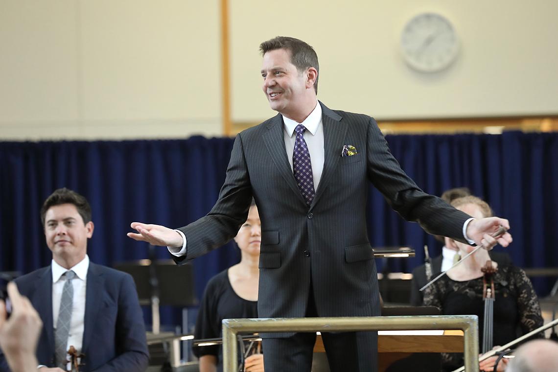 Reineke addresses the crowd