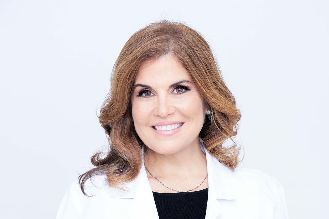 Dr. Marcia Cruz-Correa