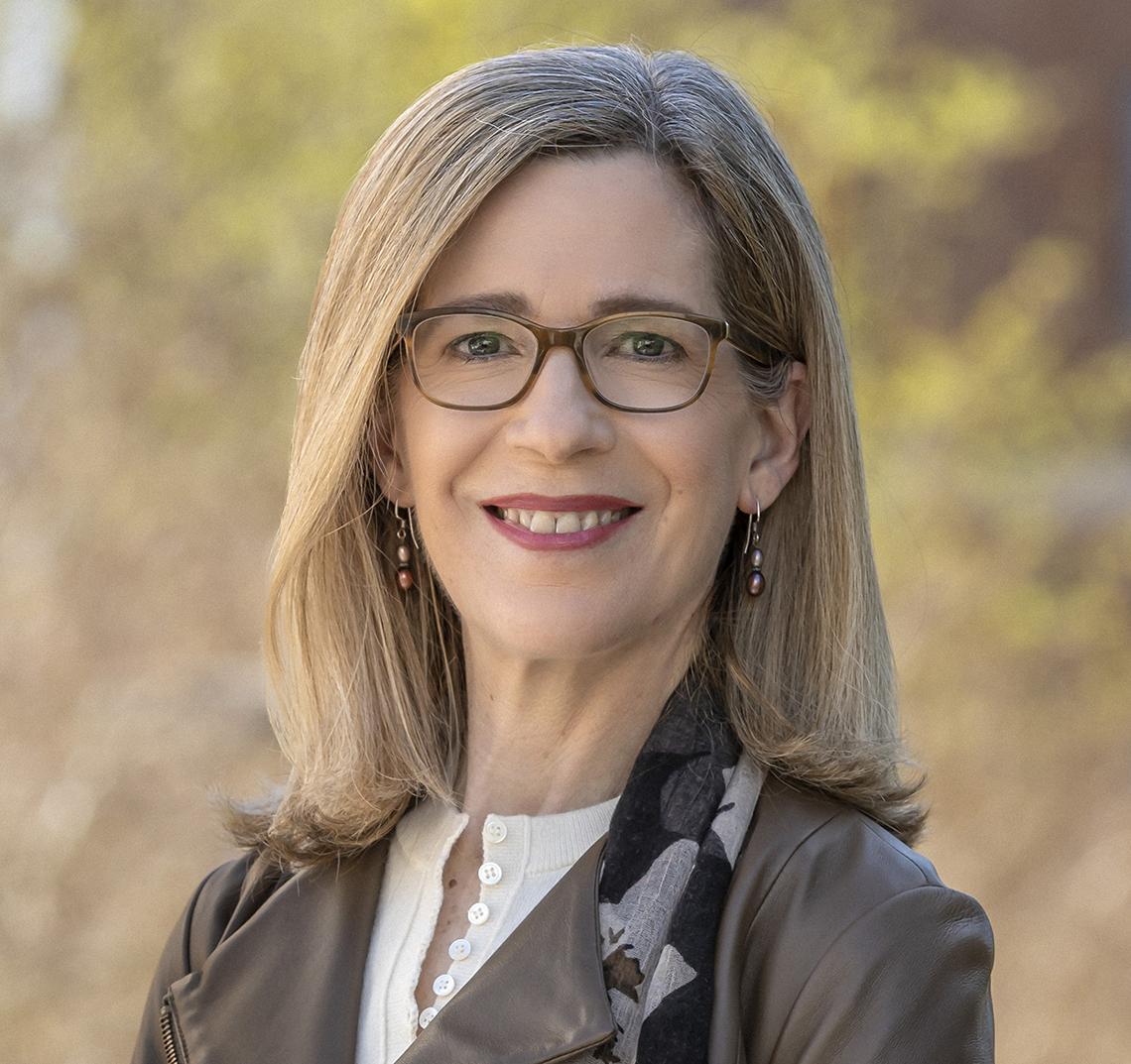 Dr. Lindsey Criswell