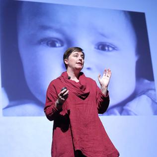 Dr. Katie Hinde speaks at NIH.