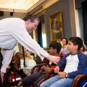 Dr. Michael Lauer speaks to kids about how the heart works.