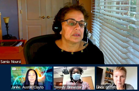 Screenshot of virtual lecture grid with 4 women