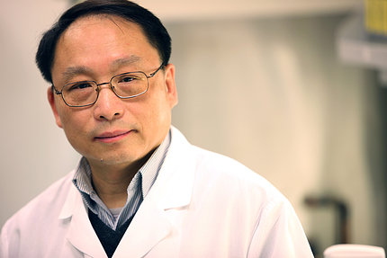 Dr. Zu-Hang Sheng portrait
