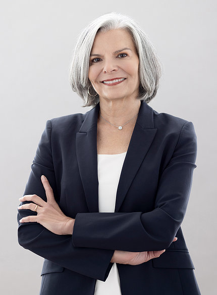 Dr. Julie Gerberding