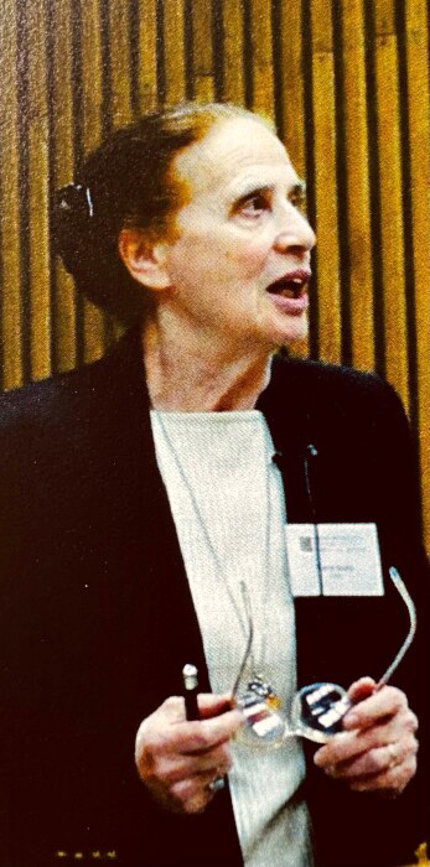Dr. Maria Spatz