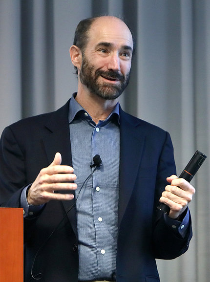 Snyder presents at a recent NIMH Director’s Innovation Speaker Series lecture.