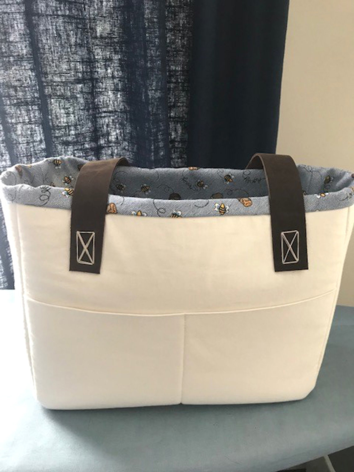 A bag with cat prints