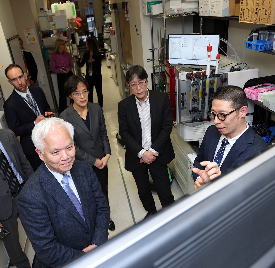 Vaccine Research Delegation from Japan Visits VRC | NIH Record