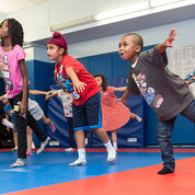 Kids try out PiYo (pilates-yoga) class. PHOTO: CHIA-CHI CHARLIE CHANG