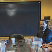 In the Clinical Center’s Medical Board Rm. for a meeting with NIH’s senior leadership are (from l) Price, NIAMS director Dr. Stephen Katz, NIBIB director Dr. Roderic Pettigrew, NIDA director Dr. Nora Volkow, NIH principal deputy director Dr. Lawrence Tabak, Collins and Fauci. PHOTO: CHRIS SMITH