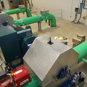 INSIDE THE PUMP HOUSES: Water pumps in the TESS. PHOTO: CHIA-CHI CHARLIE CHANG
