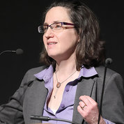 Dr. Katrin Schultheiss