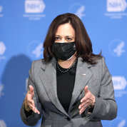 In brief remarks, Harris emphasized the White House’s goal for 100 million Covid vaccinations in 100 days. PHOTO: CHIA-CHI CHARLIE CHANG
