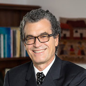 Dr. Pérez-Stable portrait